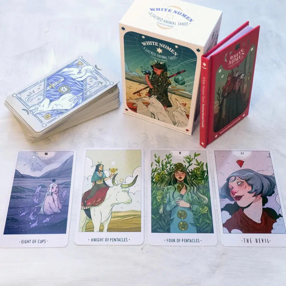 White Numen Tarot: A Sacred Animal Tarot Deck (Pocket Edition) Anakha H. Nyx