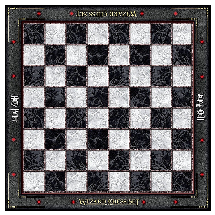Harry Potter Wizard Chess Set - Hogwarts Final Challenge